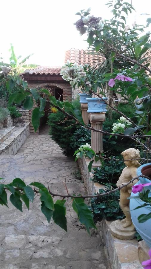 Mila La Villa Kástro Tornéze Exterior photo