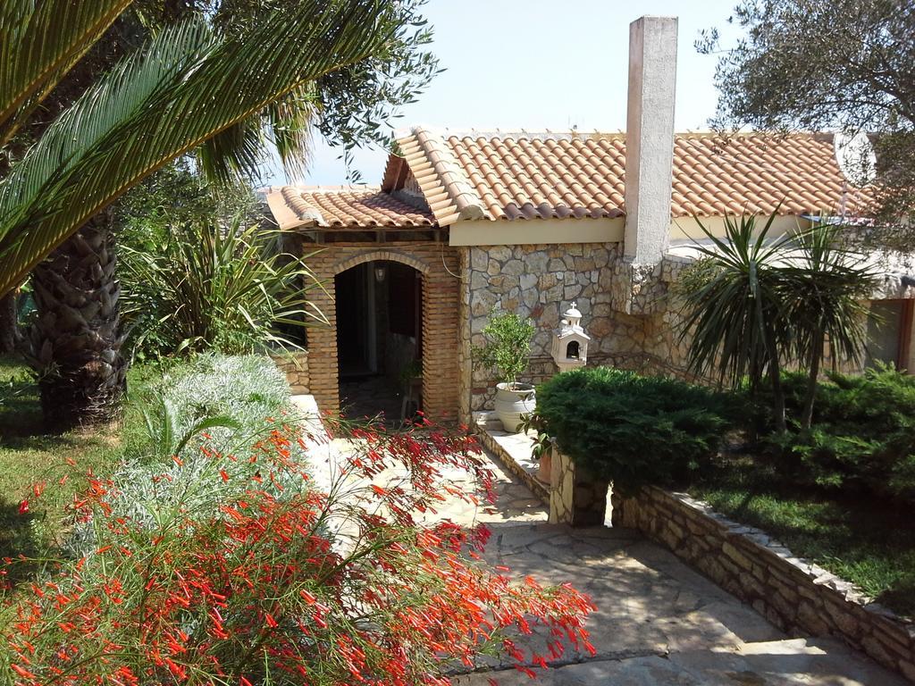 Mila La Villa Kástro Tornéze Exterior photo